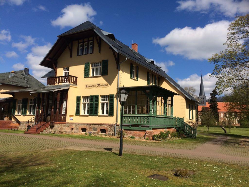 Klosterhotel Marienfliess Stepenitz ภายนอก รูปภาพ